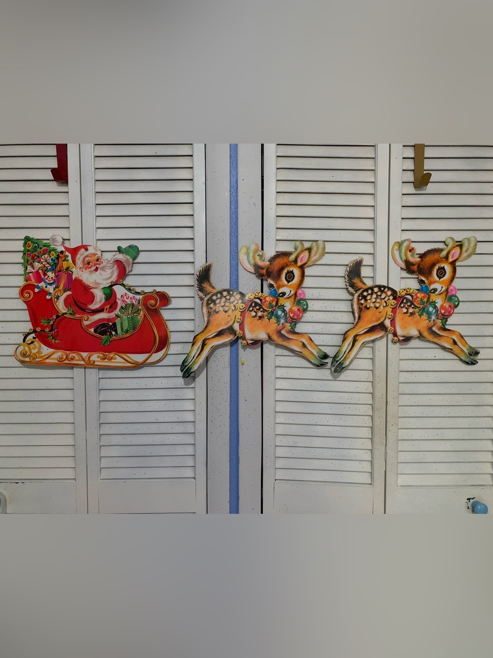 Vintage Santa & Sleigh With Reindeer Die Cut Christmas Cardboard Wall Decor
